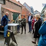 Middensluis 7